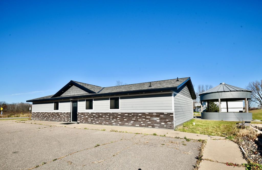16523 NE 165th Street, Foley, MN 56329