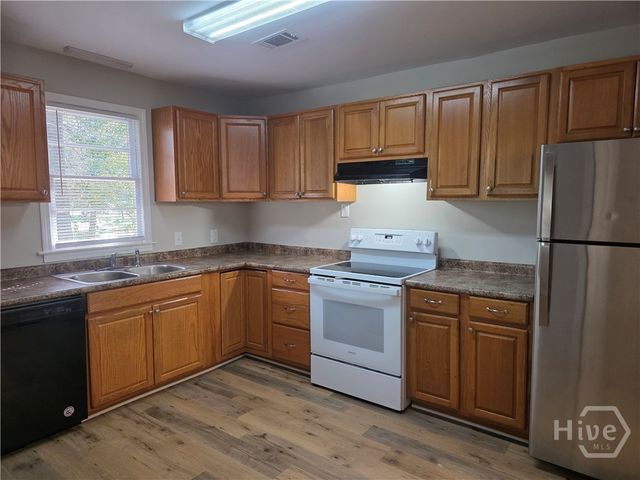 8 Ronnie Avenue, Garden City, GA 31408