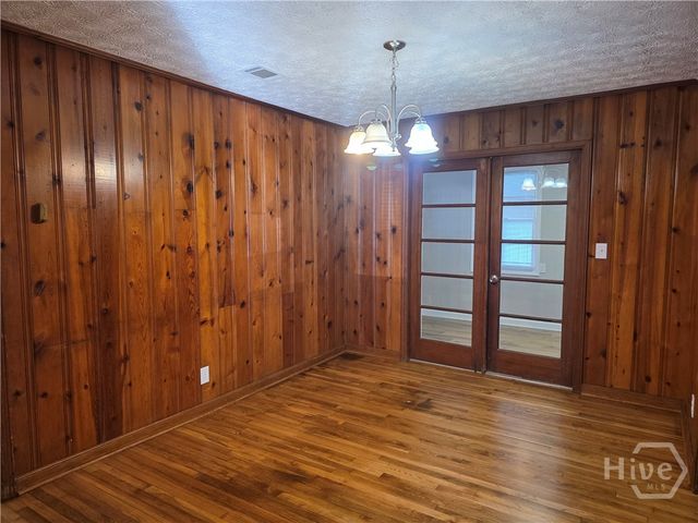 8 Ronnie Avenue, Garden City, GA 31408