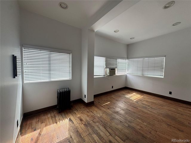 718 N Grant Street 11, Denver, CO 80203