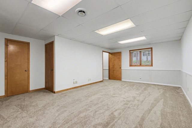 3171 Maple Villa Drive SE 1, Grand Rapids, MI 49508
