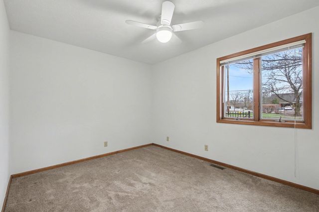 3171 Maple Villa Drive SE 1, Grand Rapids, MI 49508