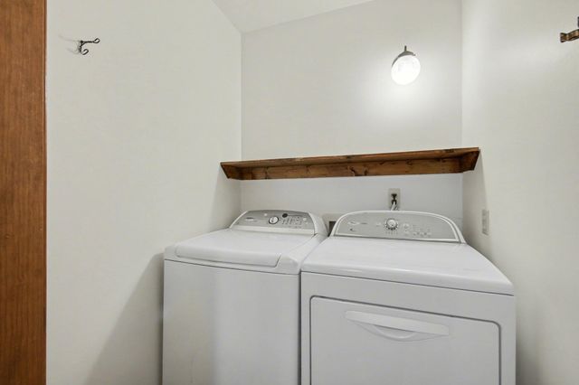 3171 Maple Villa Drive SE 1, Grand Rapids, MI 49508