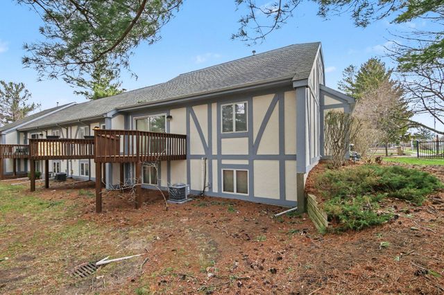 3171 Maple Villa Drive SE 1, Grand Rapids, MI 49508