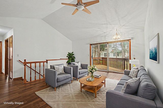 3171 Maple Villa Drive SE 1, Grand Rapids, MI 49508