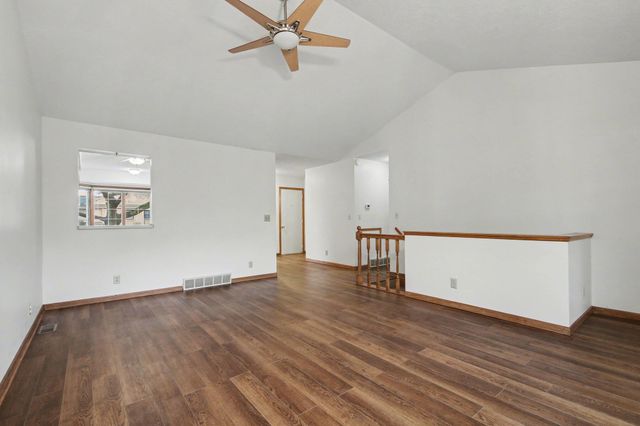 3171 Maple Villa Drive SE 1, Grand Rapids, MI 49508