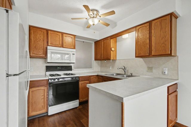 3171 Maple Villa Drive SE 1, Grand Rapids, MI 49508