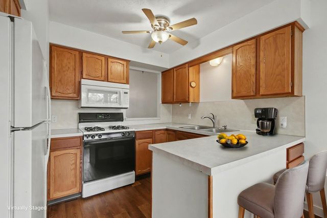 3171 Maple Villa Drive SE 1, Grand Rapids, MI 49508