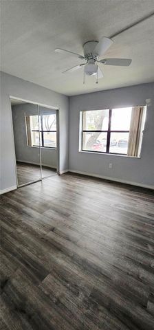 10086 NW 6th Street 101, Pembroke Pines, FL 33024