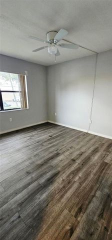 10086 NW 6th Street 101, Pembroke Pines, FL 33024