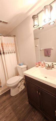 10086 NW 6th Street 101, Pembroke Pines, FL 33024