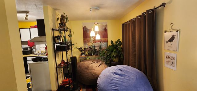 102 Quarry Hill Rd Apt 21, South Burlington, VT 05403