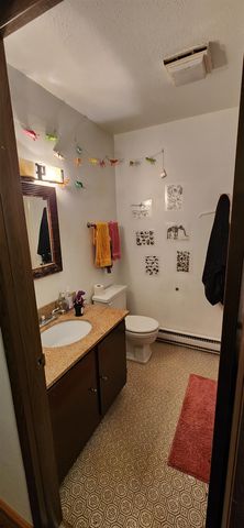 102 Quarry Hill Rd Apt 21, South Burlington, VT 05403