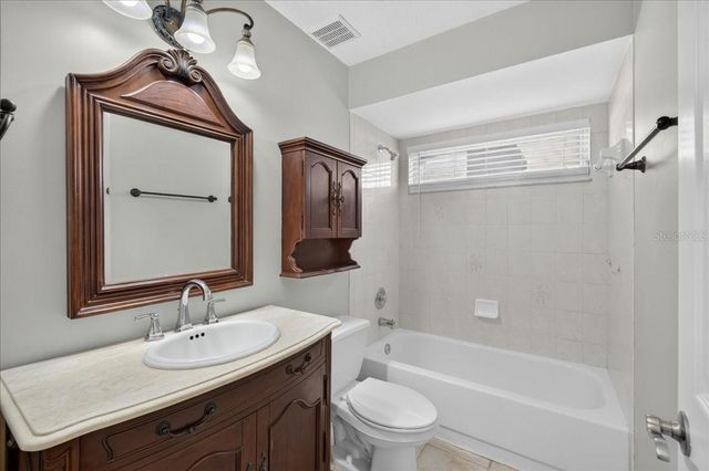 854 CHRISTINA CIRCLE, Oldsmar, FL 34677
