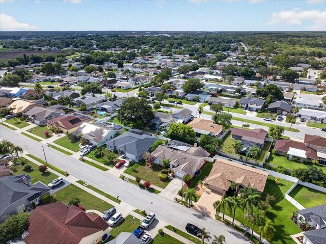 854 CHRISTINA CIRCLE, Oldsmar, FL 34677