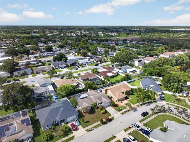 854 CHRISTINA CIRCLE, Oldsmar, FL 34677