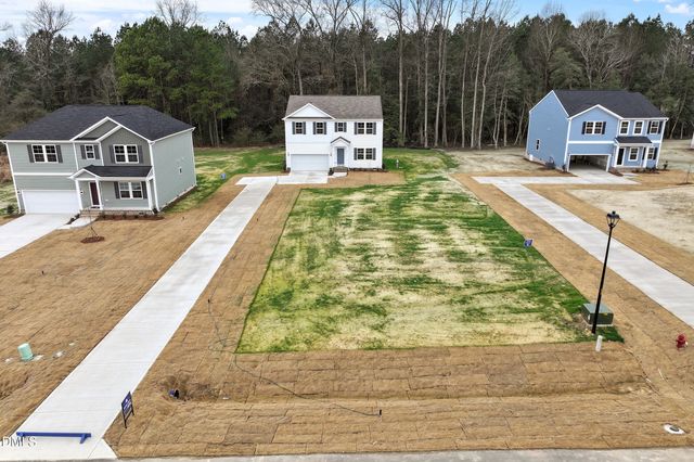192 Harriette Court, Lillington, NC 27546