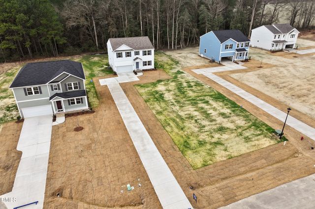 192 Harriette Court, Lillington, NC 27546