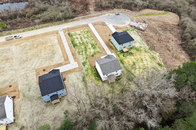 192 Harriette Court, Lillington, NC 27546