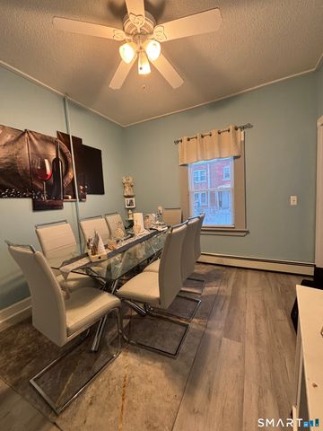 42 Bliss Street, Hartford, CT 06114