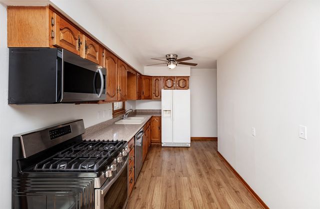 3205 Fairlane Drive, Des Moines, IA 50315