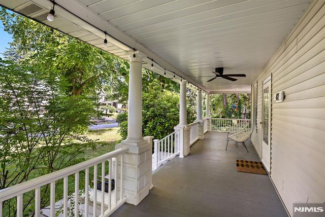 42 Forest Road, Glen Rock, NJ 07452