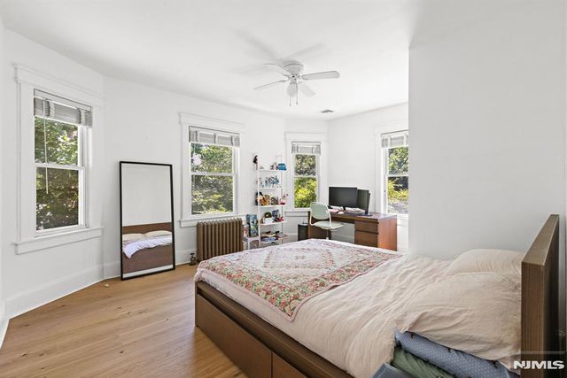 42 Forest Road, Glen Rock, NJ 07452