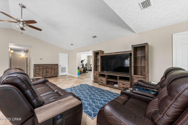 6528 Northwood Street, Youngstown, FL 32466