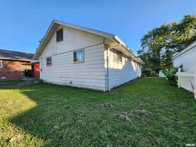 2308 ALEXANDER Street, Murphysboro, IL 62966