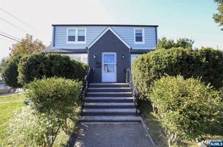 487 Gregory Avenue 2nd Floor, Passaic, NJ 07055