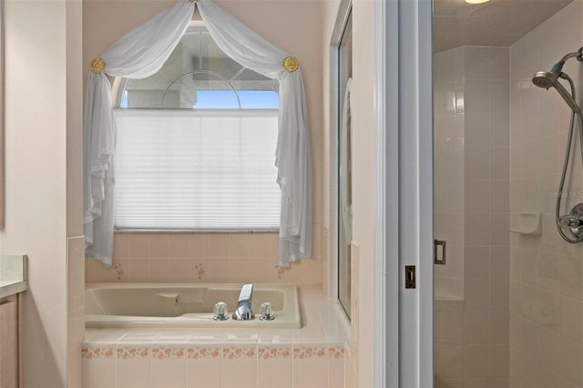 15 W BYRSONIMA LOOP, Homosassa, FL 34446