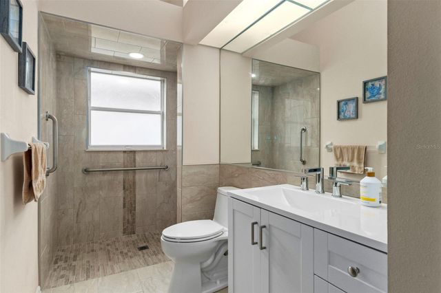 15 W BYRSONIMA LOOP, Homosassa, FL 34446