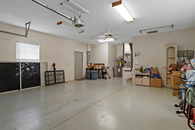 15 W BYRSONIMA LOOP, Homosassa, FL 34446