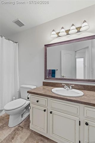 4892 Ashley Lane, Waterford, MI 48329