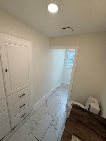 518 Fairway Road, Woodway, TX 76712