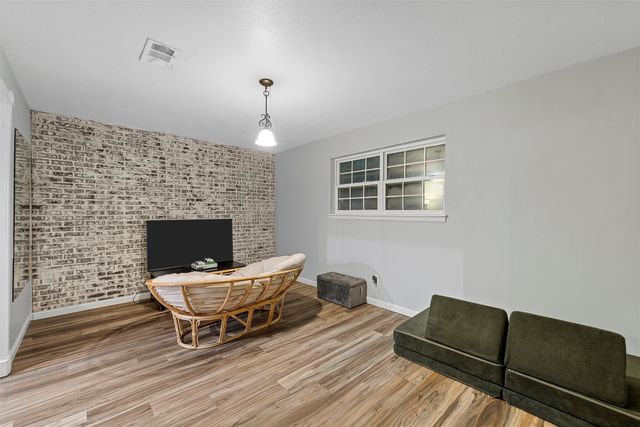 518 Fairway Road, Woodway, TX 76712