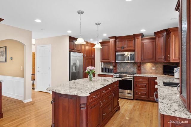 13350 S Jones Court, Plainfield, IL 60585