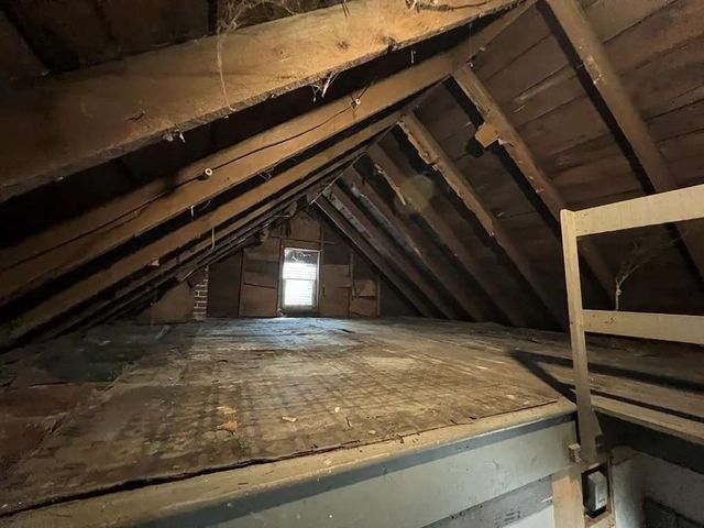 729 15th St, City Of Franklin, PA 16323