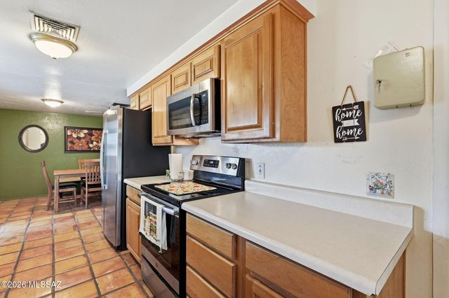 651 N Colette Circle, Tucson, AZ 85748