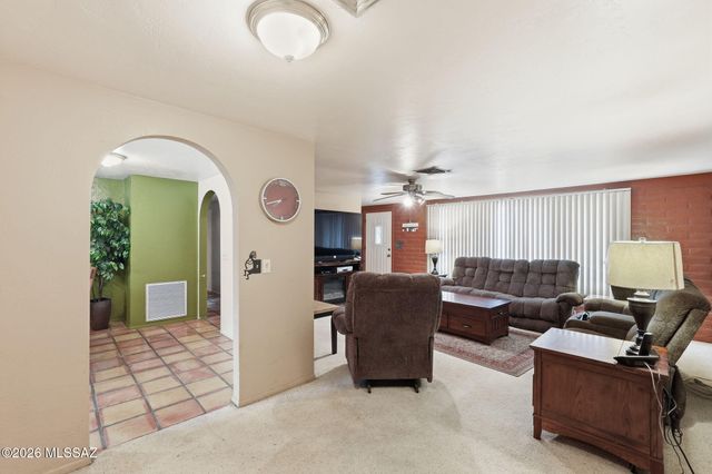 651 N Colette Circle, Tucson, AZ 85748