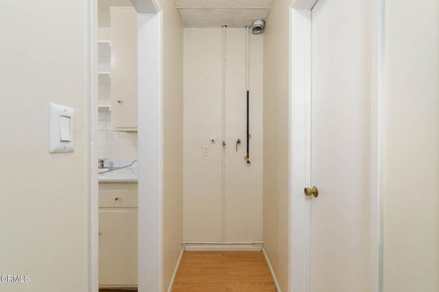 132 Poinsettia Avenue, Monrovia, CA 91016