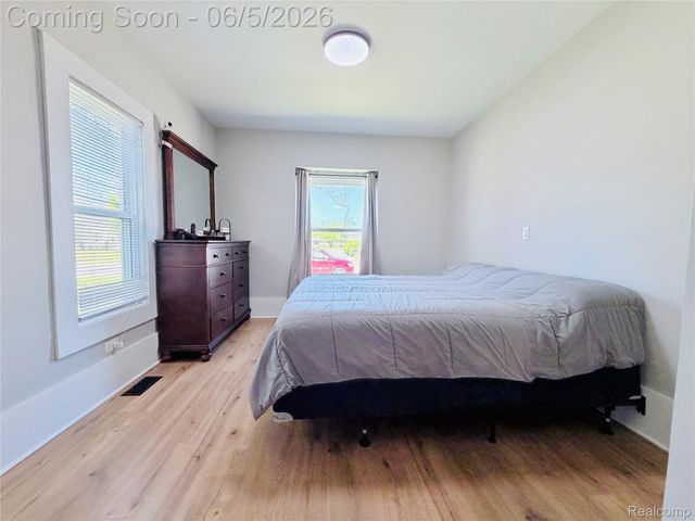 2712 Vanness Street, Port Huron, MI 48060