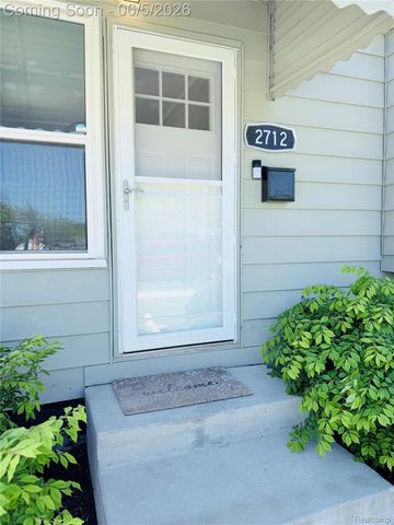2712 Vanness Street, Port Huron, MI 48060