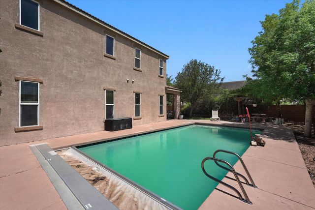 8401 Mesa Top Road NW, Albuquerque, NM 87120