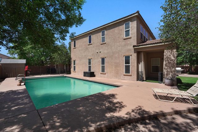 8401 Mesa Top Road NW, Albuquerque, NM 87120