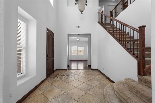 8401 Mesa Top Road NW, Albuquerque, NM 87120