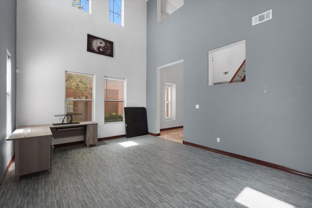 8401 Mesa Top Road NW, Albuquerque, NM 87120