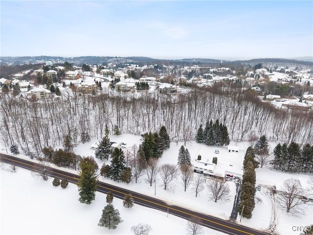 1077 Nottingham Road, Dewitt, NY 13078