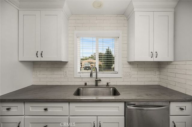 636 E Via Barola, Long Beach, CA 90805
