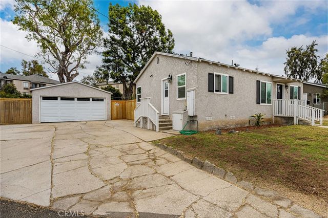 636 E Via Barola, Long Beach, CA 90805